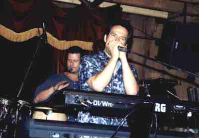 boshemtollharmonica-a.jpg (8569 bytes)